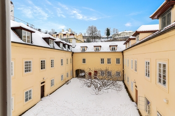 Prodej bytu 4+1 v osobním vlastnictví 122 m², Praha 1 - Malá Strana