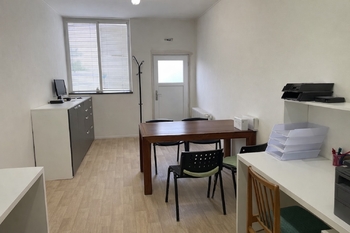 Pronájem výrobních prostor 180 m², Týnec
