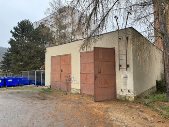 Prodej garáže 182 m², Veverská Bítýška