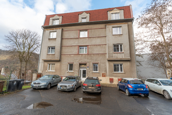 Budova - Pronájem bytu 1+1 v osobním vlastnictví 54 m², Ústí nad Labem 
