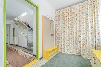 Prodej domu 140 m², Stochov