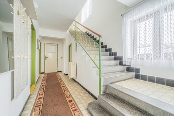 Prodej domu 140 m², Stochov