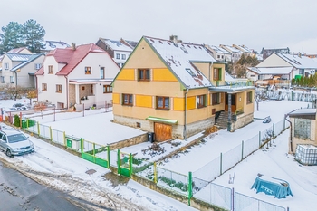 Prodej domu 140 m², Stochov