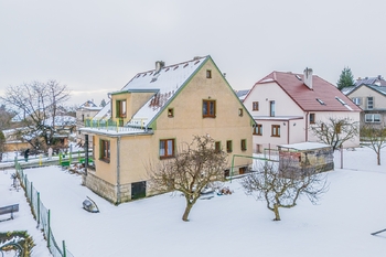 Prodej domu 140 m², Stochov