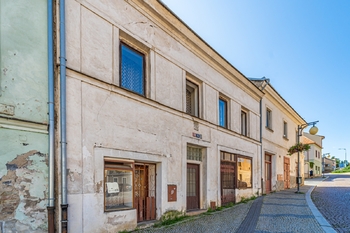 Dům z blízka - Prodej domu 243 m², Kutná Hora 