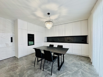 Pronájem bytu 4+kk v osobním vlastnictví 126 m², Drnovice