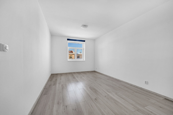 Pronájem bytu 1+kk v osobním vlastnictví 33 m², Milovice