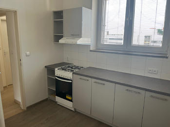 Pronájem bytu 2+1 v osobním vlastnictví 56 m², Zlín