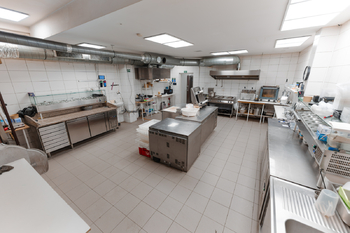 Pronájem restaurace 97 m², Praha 4 - Michle