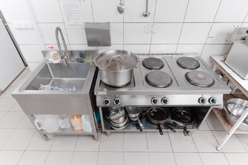 Pronájem restaurace 97 m², Praha 4 - Michle