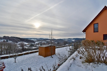 VÝHLED ZE ZAHRADY - Pronájem domu 90 m², Český Krumlov