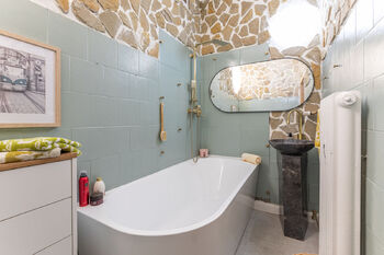 Prodej bytu 3+kk v osobním vlastnictví 72 m², Praha 6 - Břevnov