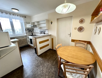 Pronájem bytu 3+1 v osobním vlastnictví 74 m², Praha 6 - Liboc