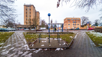 17. Zastávka MHD U Kostela padesát metrů od domu - Pronájem bytu 1+kk v osobním vlastnictví 29 m², Kladno