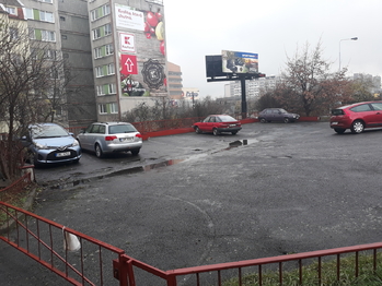 Pronájem garážového stání, Praha 10 - Vršovice