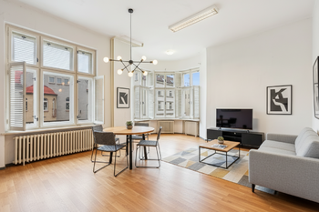 Prodej domu 600 m², Jablonec nad Nisou