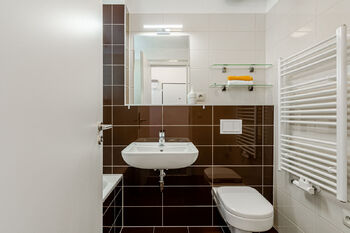 Pronájem bytu 1+kk v osobním vlastnictví 32 m², Praha 4 - Hodkovičky