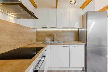 podkroví - Prodej domu 200 m², Kladno