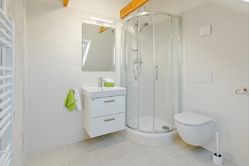 podkroví - Prodej domu 200 m², Kladno