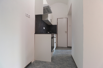 Pronájem bytu 2+1 v osobním vlastnictví 32 m², Praha 2 - Nusle