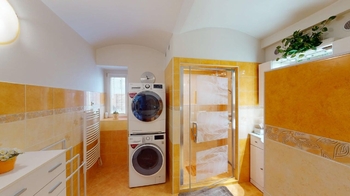 1.N.P. - Prodej domu 250 m², Tuřany