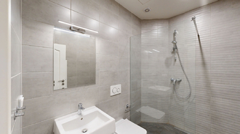 koupelna - Prodej bytu 1+kk v osobním vlastnictví 26 m², Praha 3 - Žižkov