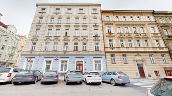 pohled na dům - Prodej bytu 1+kk v osobním vlastnictví 26 m², Praha 3 - Žižkov