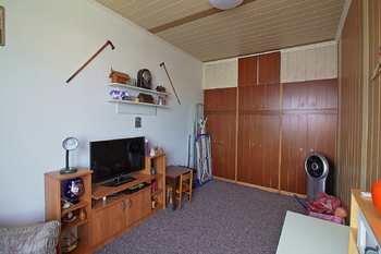 ložnice 2 - Prodej bytu 2+kk v osobním vlastnictví 50 m², Chomutov