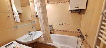 Koupelna - Prodej bytu 2+kk v osobním vlastnictví 55 m², Vyškov