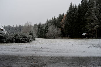 Prodej pozemku 716 m², Nové Hutě