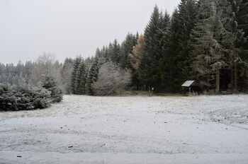 Prodej pozemku 716 m², Nové Hutě