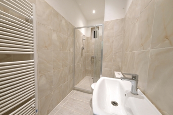 Pronájem bytu 2+kk v osobním vlastnictví 34 m², Praha 8 - Libeň