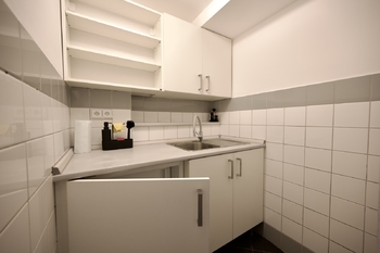 Pronájem kancelářských prostor 60 m², Praha 4 - Lhotka