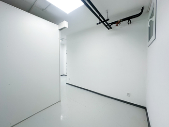 Prodej obchodních prostor 103 m², Příbram