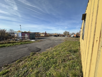 Pronájem skladovacích prostor 1400 m², Tábor