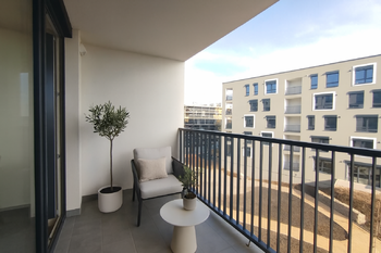 Lodžie - Pronájem bytu 2+kk v družstevním vlastnictví 52 m², Praha 6 - Ruzyně