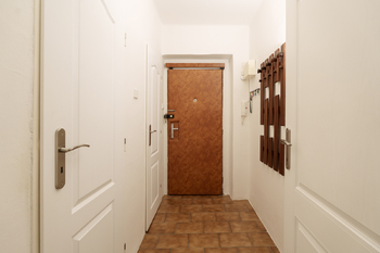 Prodej bytu 3+1 v družstevním vlastnictví 79 m², Praha 4 - Záběhlice