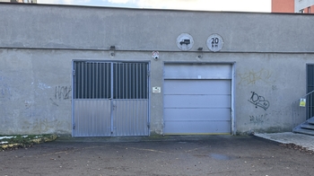 Prodej garážového stání, Praha 4 - Kamýk