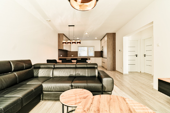 +420 739 604 767 I www.vaclavadamcik.cz I vaclav.adamcik@re-max.cz I Pronájem RD Frýdek - Místek - Pronájem domu 119 m², Frýdek-Místek