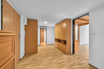 Pronájem bytu 2+1 v osobním vlastnictví 67 m², Milovice