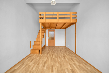 Pronájem bytu 2+1 v osobním vlastnictví 67 m², Milovice