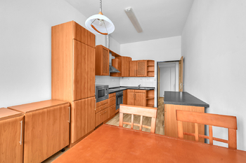 Pronájem bytu 2+1 v osobním vlastnictví 67 m², Milovice