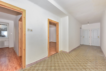 Prodej bytu 2+1 v osobním vlastnictví 79 m², Plzeň