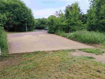 Pronájem pozemku 700 m², Praha 10 - Hostivař