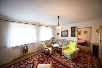 Obývací pokoj - Prodej bytu 2+1 v osobním vlastnictví 71 m², Hodonín