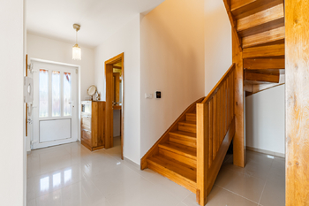 Pronájem domu 156 m², Pňov-Předhradí