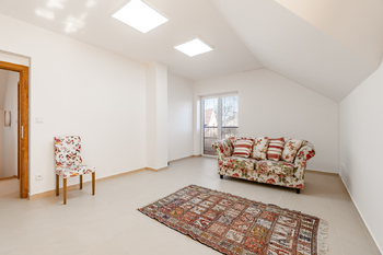 Pronájem domu 156 m², Pňov-Předhradí