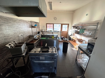 Pronájem obchodních prostor 64 m², Hustopeče