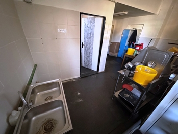 Pronájem obchodních prostor 64 m², Hustopeče