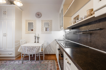 Pronájem bytu 2+kk v osobním vlastnictví 48 m², Karlovy Vary